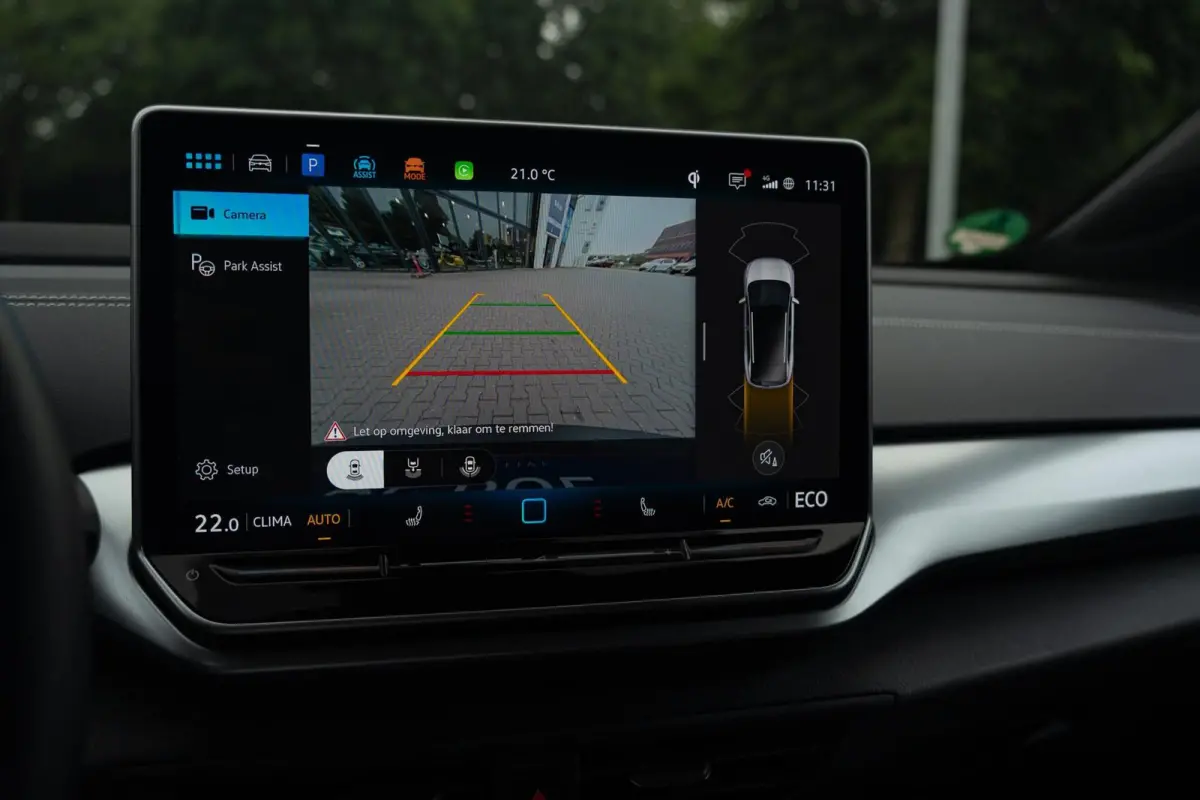 Pro Limited Plus 77 kWh|IQ Light|Trekhaak|Kings Red|CarPlay|Dealer Onderhouden