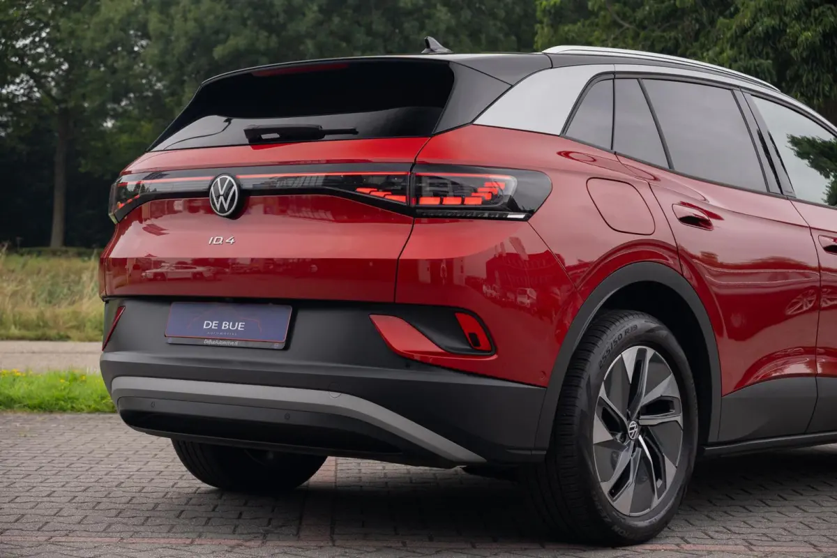 Pro Limited Plus 77 kWh|IQ Light|Trekhaak|Kings Red|CarPlay|Dealer Onderhouden