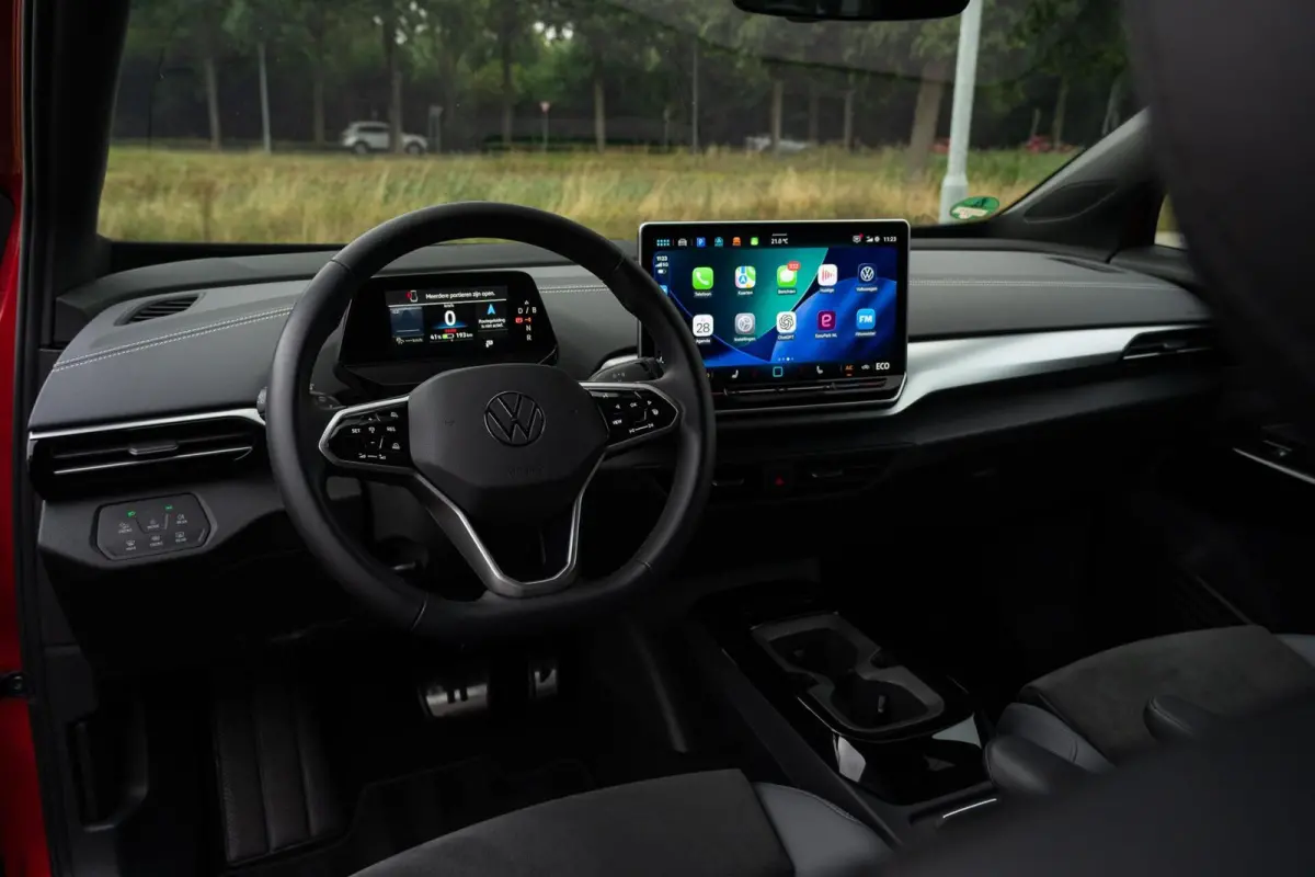 Pro Limited Plus 77 kWh|IQ Light|Trekhaak|Kings Red|CarPlay|Dealer Onderhouden
