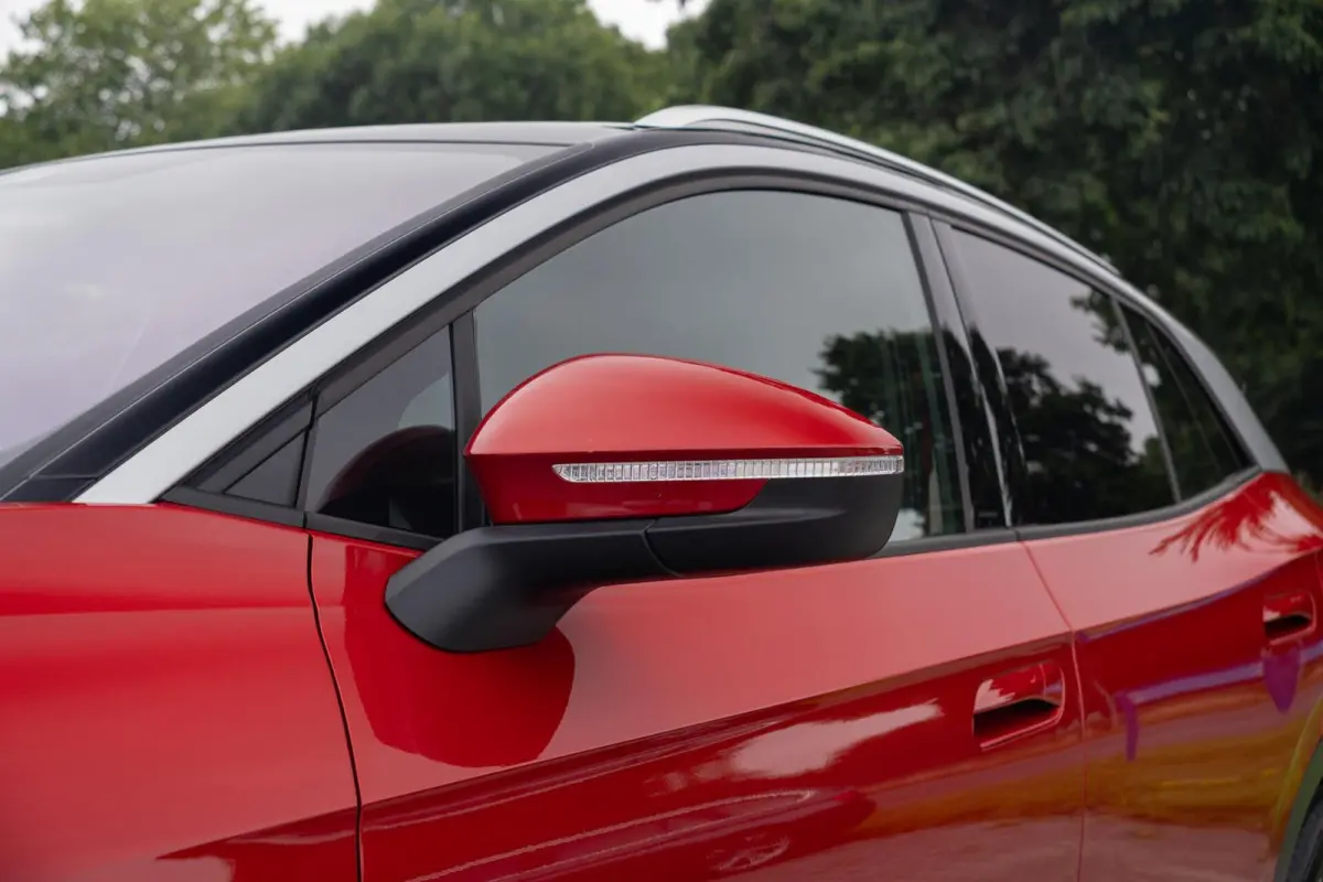 Pro Limited Plus 77 kWh|IQ Light|Trekhaak|Kings Red|CarPlay|Dealer Onderhouden