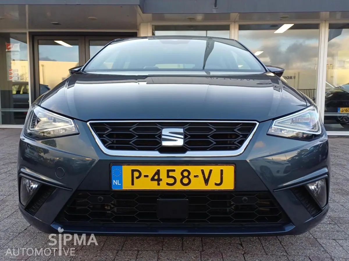 1.0 EcoTSI FR Business Intense/Led/Camera/Carplay/95pk