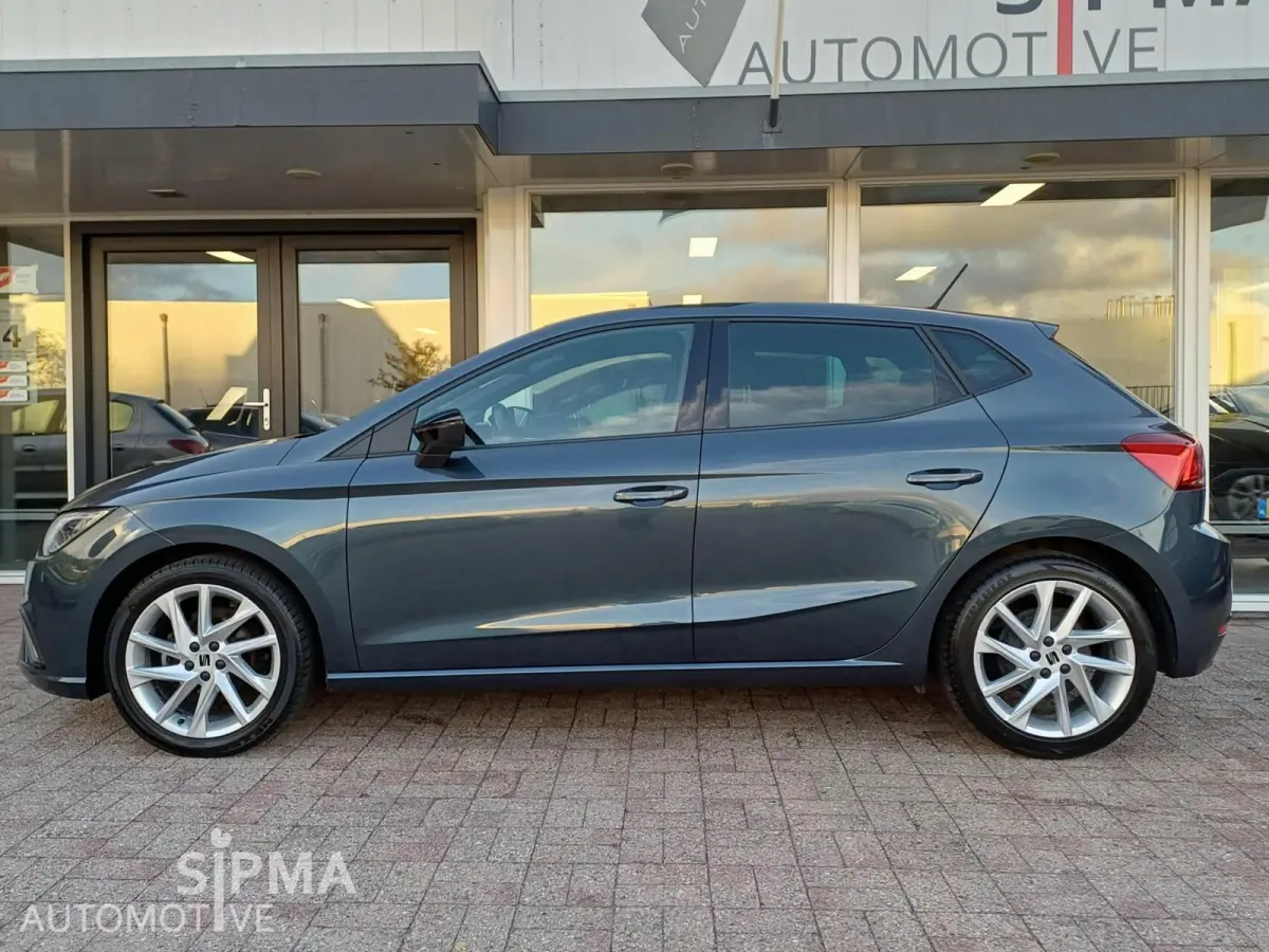1.0 EcoTSI FR Business Intense/Led/Camera/Carplay/95pk