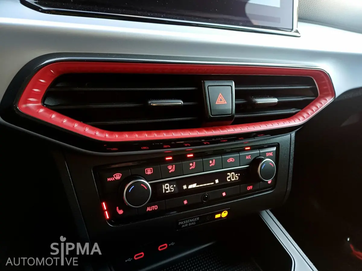 1.0 EcoTSI FR Business Intense/Led/Camera/Carplay/95pk