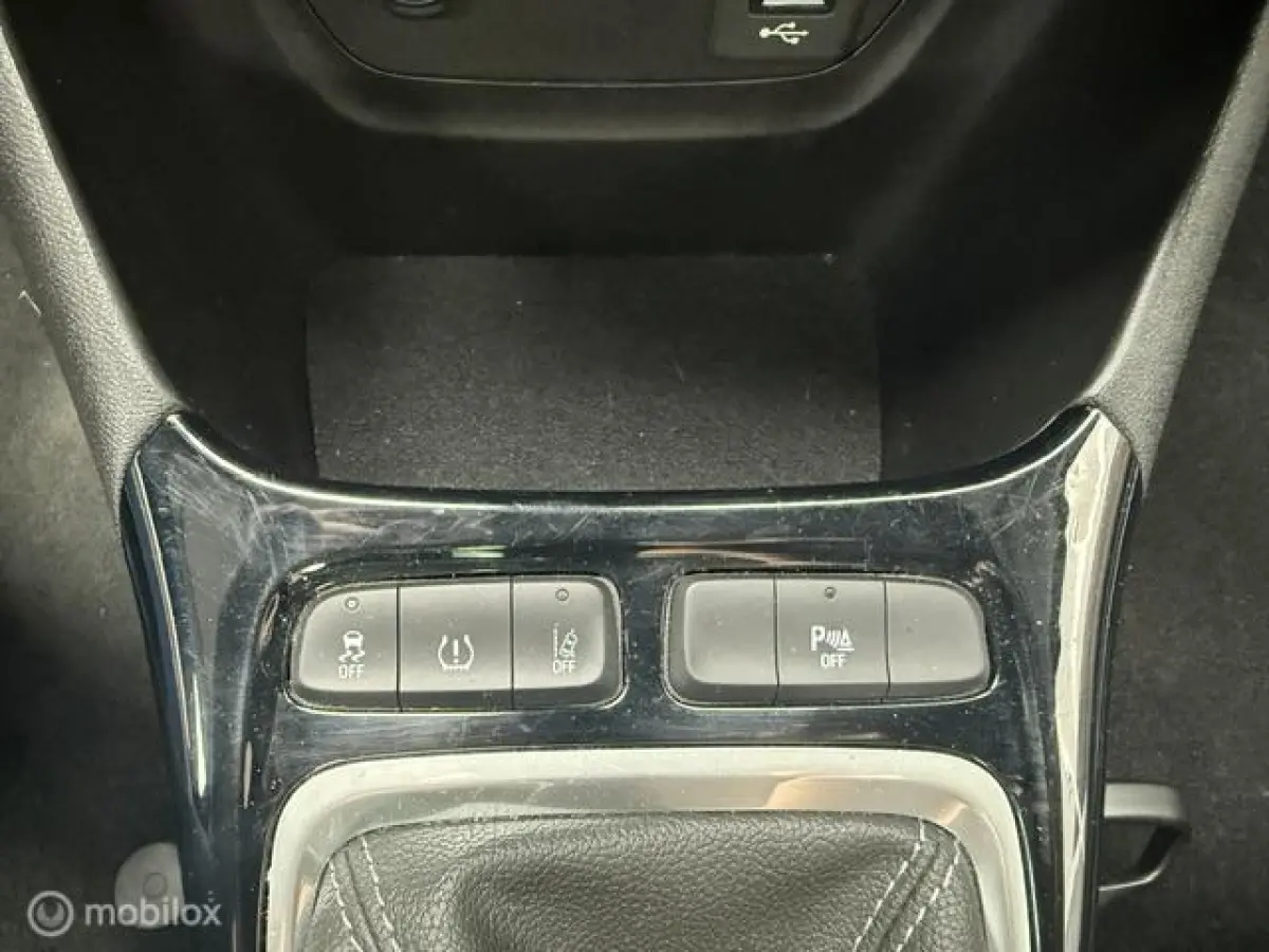 1.2 Benzine Trekhaak | CarPlay | Navi