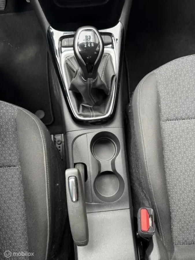 1.2 Benzine Trekhaak | CarPlay | Navi