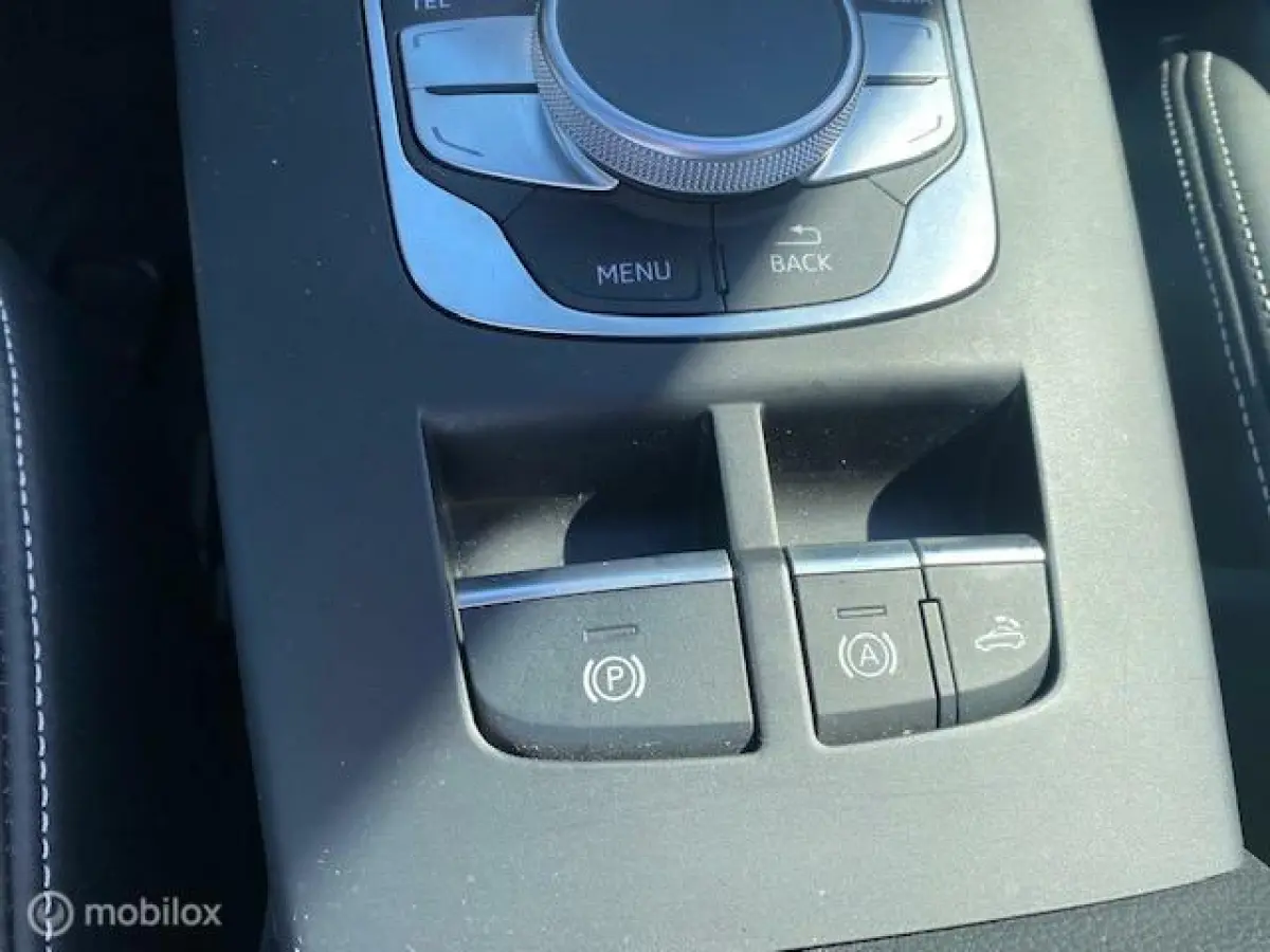 1.4 TFSI Automaat S-Tronic CoD Ambiente Pro S-Line Plus , Nederlandse auto , Stoel verwarming , Nek verwarming , Windscherm