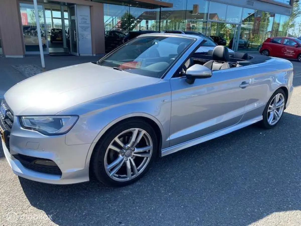 1.4 TFSI Automaat S-Tronic CoD Ambiente Pro S-Line Plus , Nederlandse auto , Stoel verwarming , Nek verwarming , Windscherm