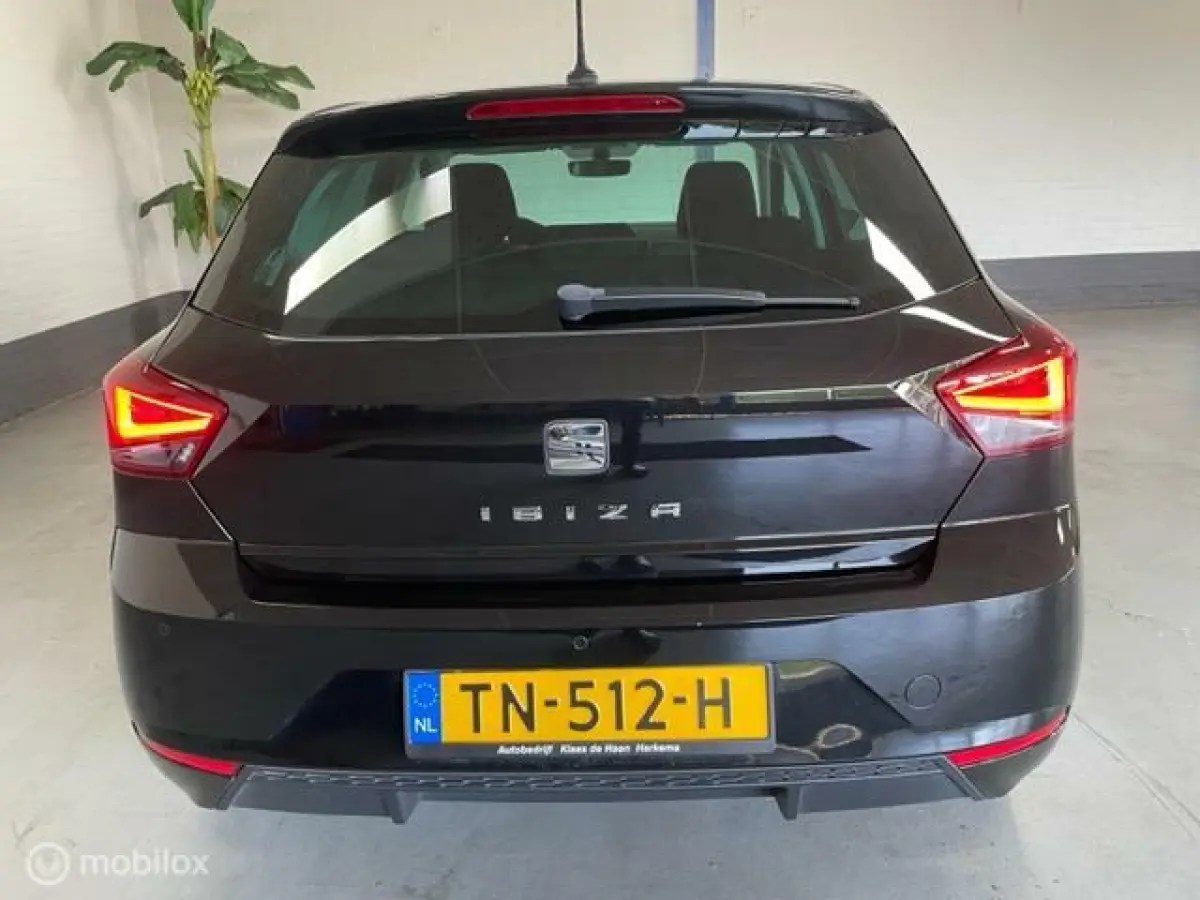 1.0 TSI Style Business Intense