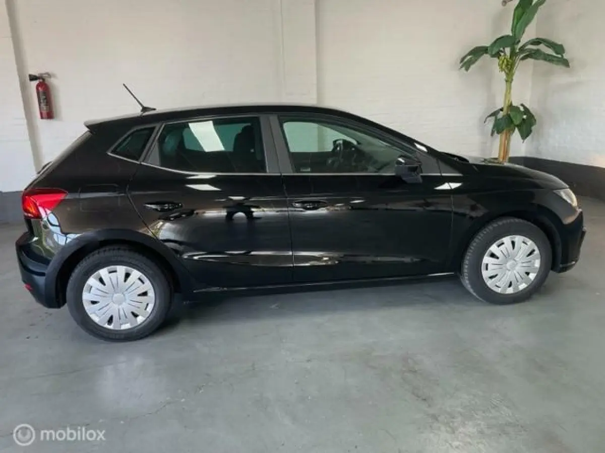 1.0 TSI Style Business Intense