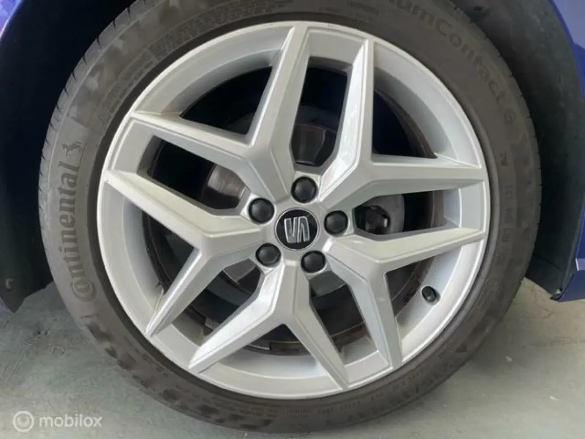 1.0 TSI FR Business Intense