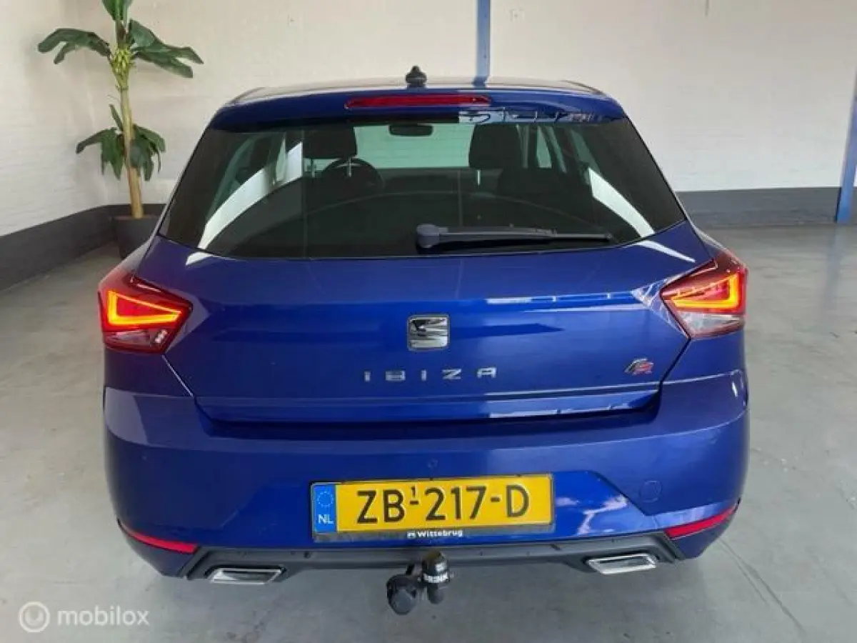 1.0 TSI FR Business Intense