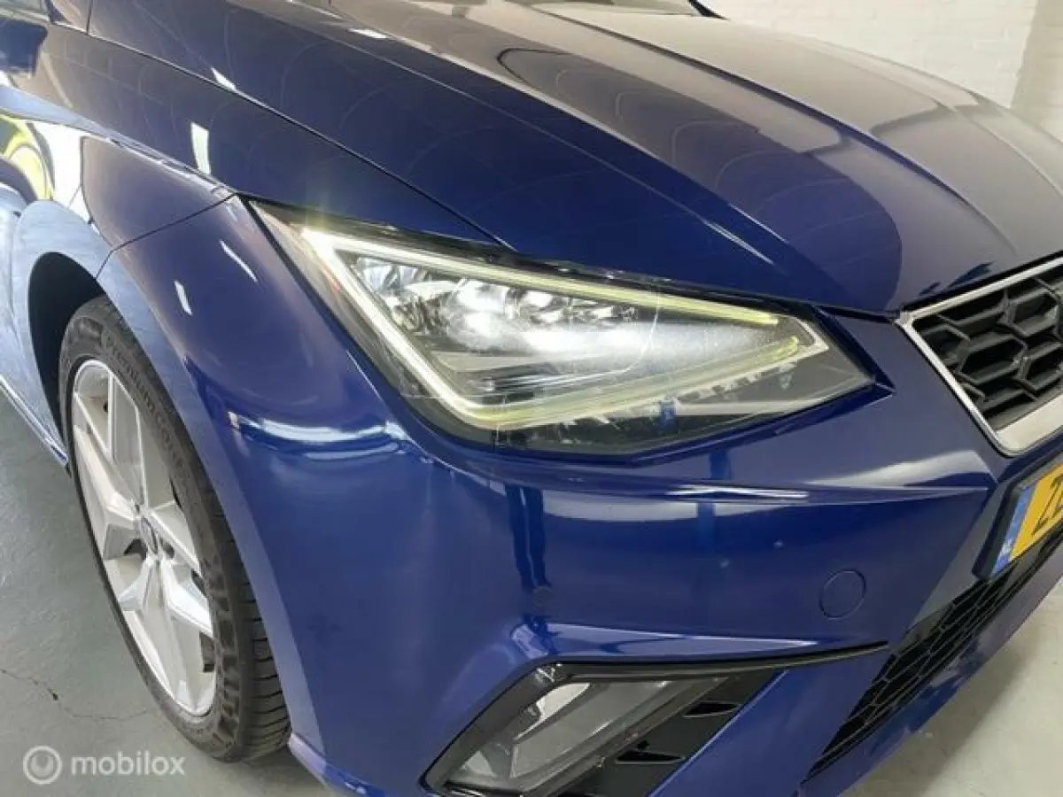 1.0 TSI FR Business Intense