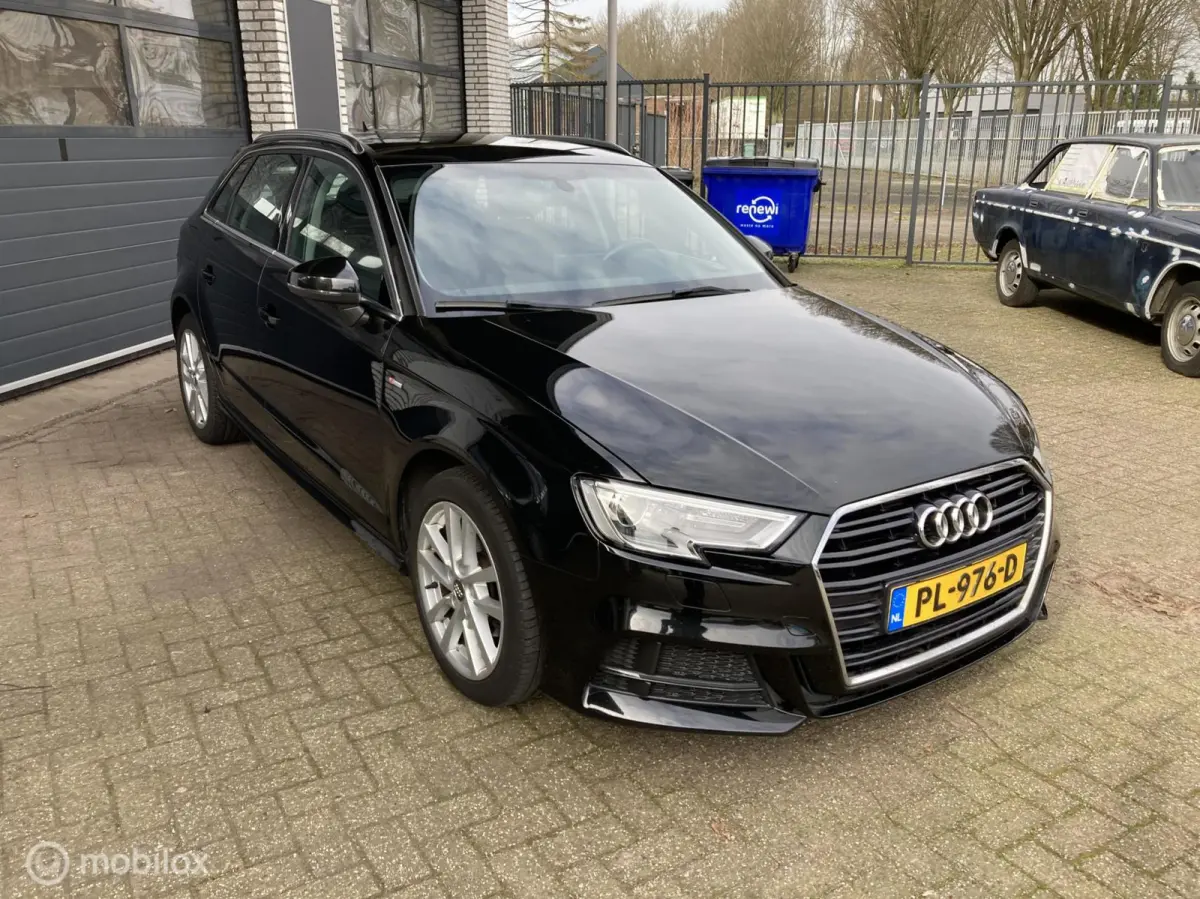 1.0 TFSI Design Pro Line Plus