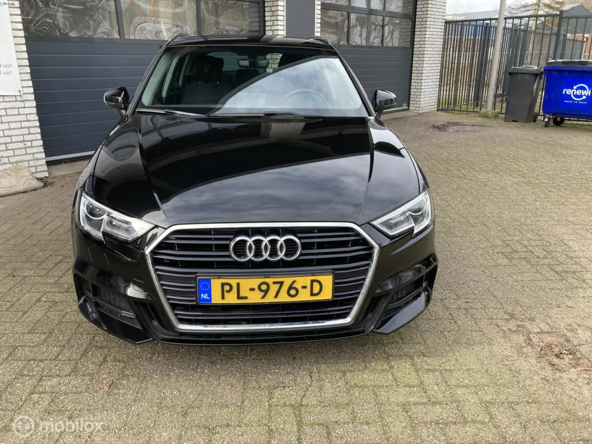 1.0 TFSI Design Pro Line Plus