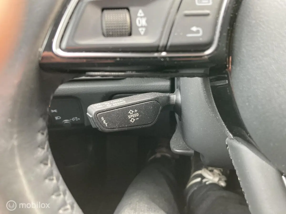 1.0 TFSI Design Pro Line Plus