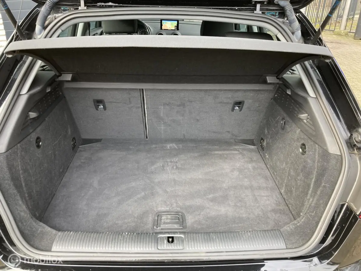 1.0 TFSI Design Pro Line Plus