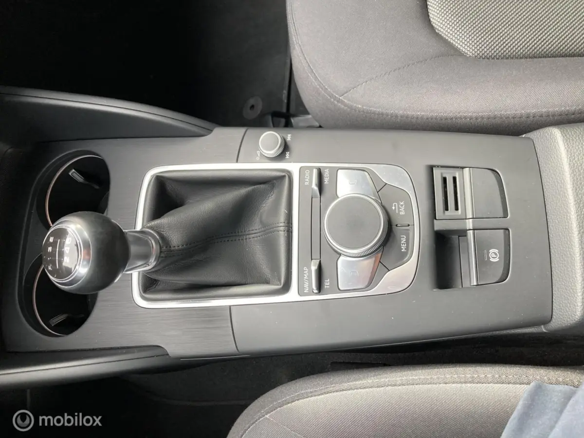 1.0 TFSI Design Pro Line Plus