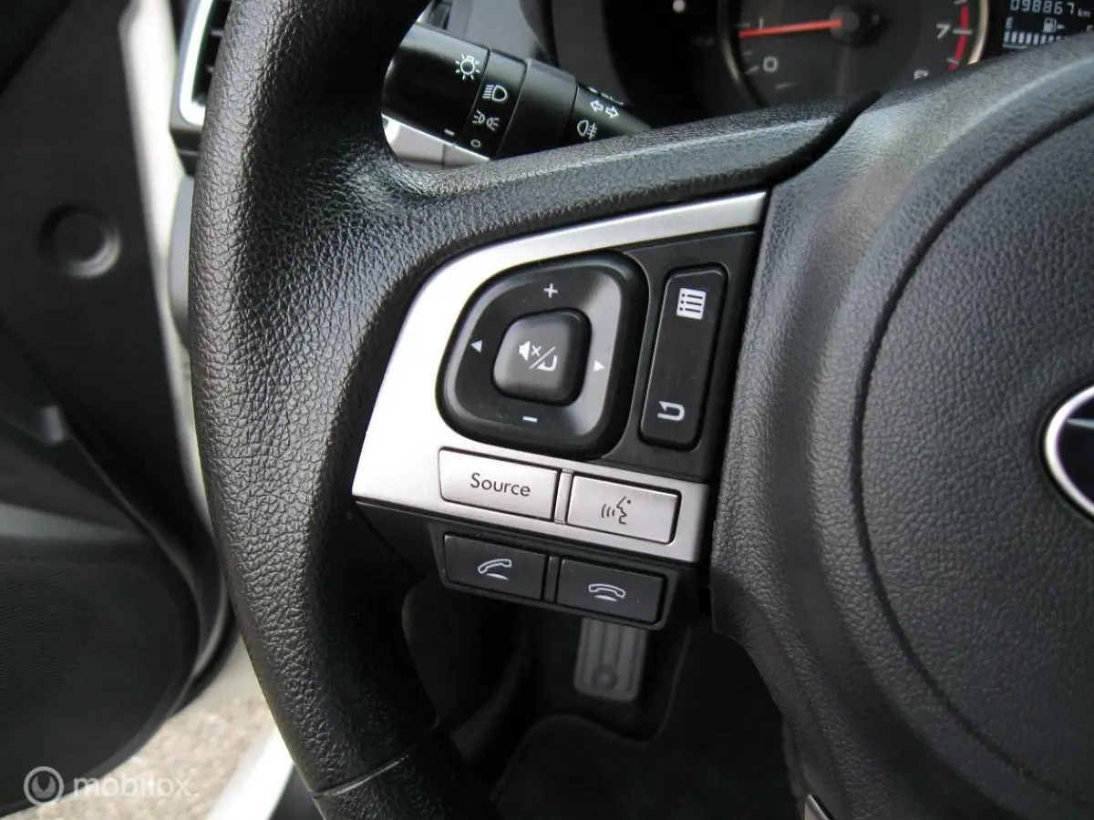 1.6i Intro CVT AWD Clima Navi NL auto
