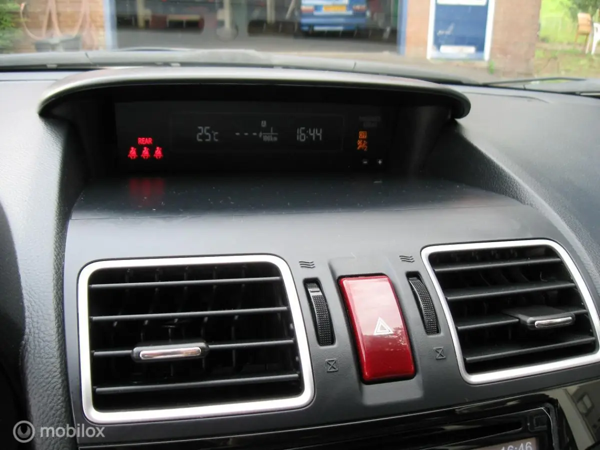 1.6i Intro CVT AWD Clima Navi NL auto