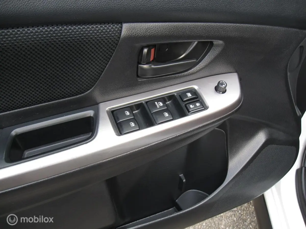 1.6i Intro CVT AWD Clima Navi NL auto