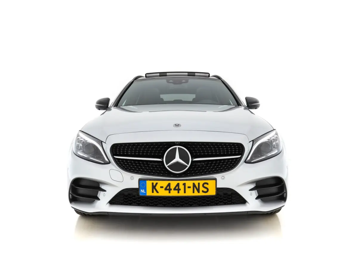 300 e AMG-Styling Limited Business Solution (Plug-in) {SoH-86%} (INCL-BTW) Aut. *PANO | LEATHER-ALCANTARA | FULL-LED | NAVI-FULLMAP | TOPVIEW | BLINDSPOT | PREMIUM-AUDIO | DAB | CARPLAY | AM