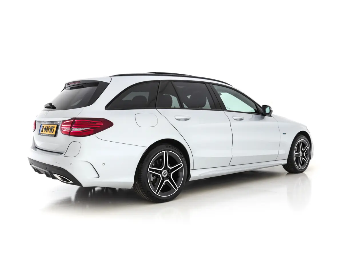 300 e AMG-Styling Limited Business Solution (Plug-in) {SoH-86%} (INCL-BTW) Aut. *PANO | LEATHER-ALCANTARA | FULL-LED | NAVI-FULLMAP | TOPVIEW | BLINDSPOT | PREMIUM-AUDIO | DAB | CARPLAY | AM