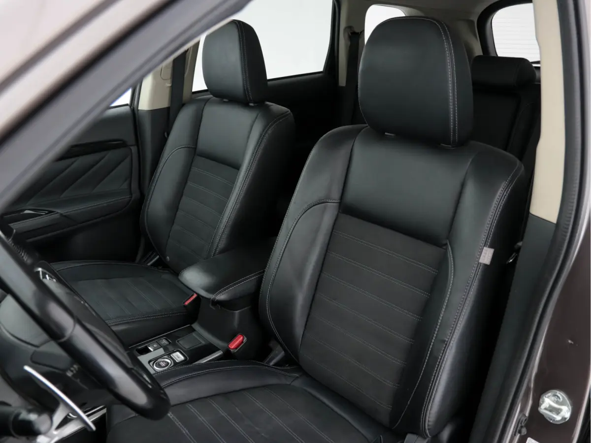 2.0 AWD (Plug-In) (INCL-BTW) Aut.*LEATHER-ALCANTARA | NAVI-FULLMAP | KEYLESS | DAB | CAMERA | ECC | CRUISE | CARPLAY | PRIVACY-GLASS | TOWBAR | SHIFTPADDLES | 16"ALU*