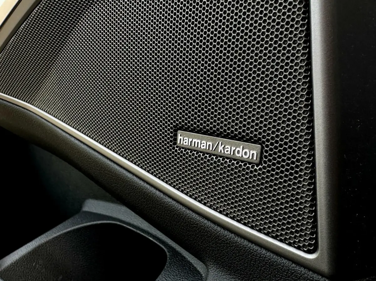 330e