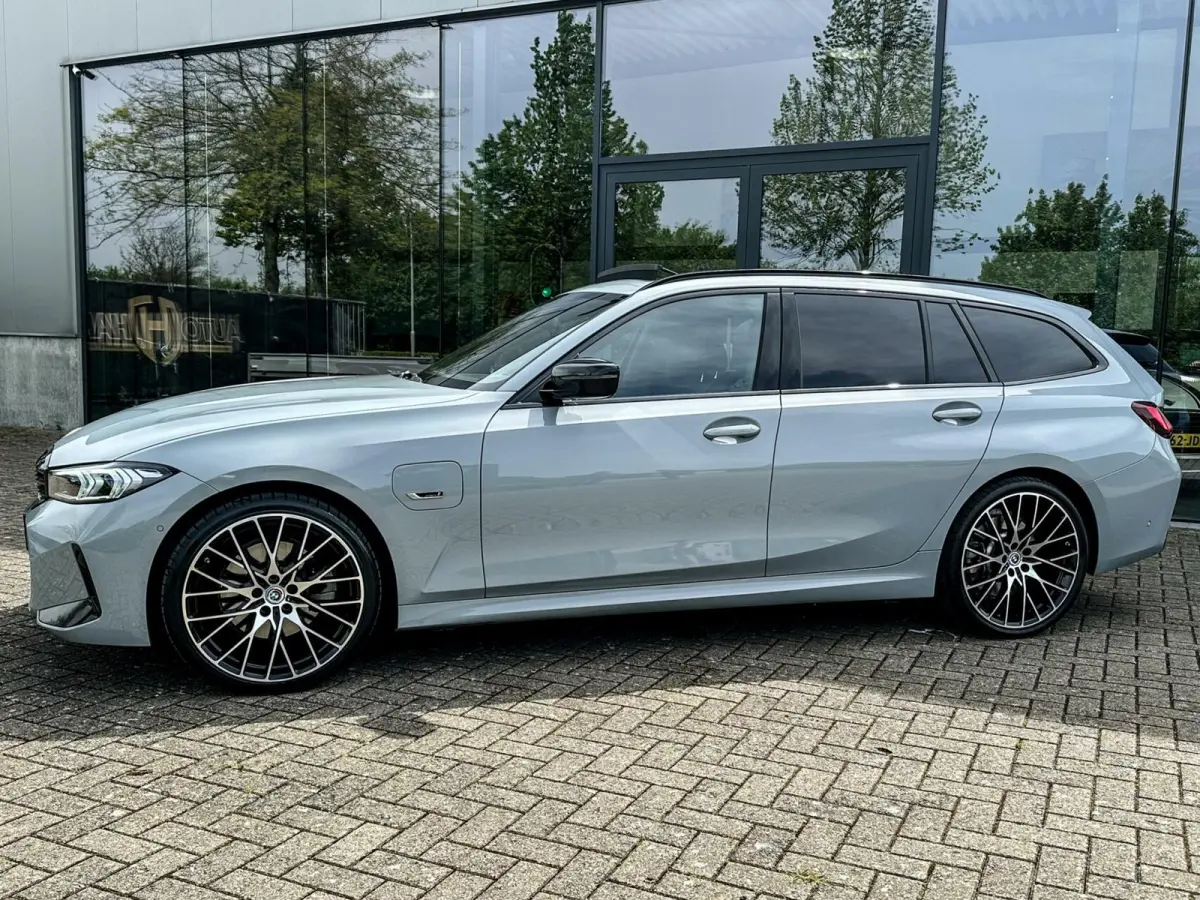 330e