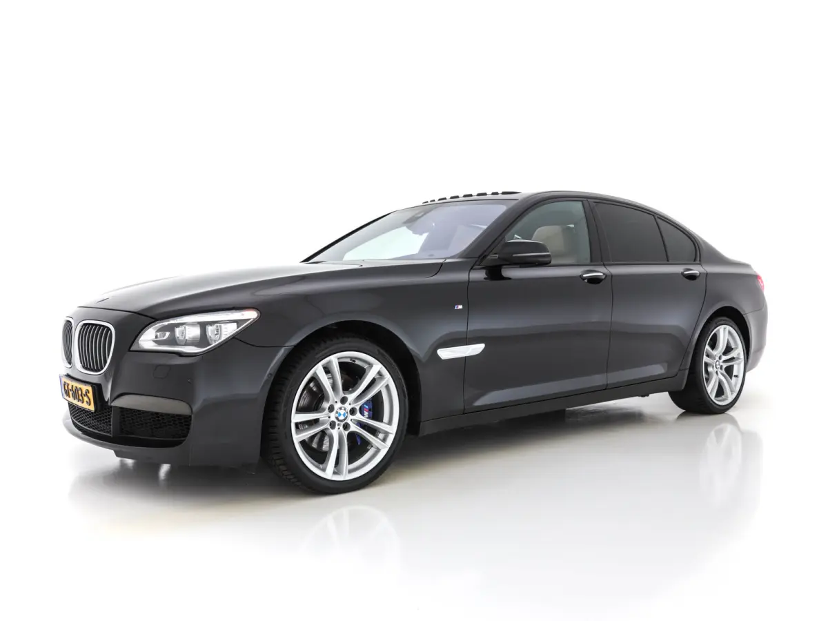 740d xDrive M-Sport-Styling Aut. *PANO | LEATHER | FULL-LED | TOPVIEW | NAVI-FULLMAP | SOFTCLOSE | HEAD-UP | HARMAN/KARDON | KEYLESS | CRUISE | HEATED-SPORTSEATS | LANE-ASSIST | MEMORY-PACK 