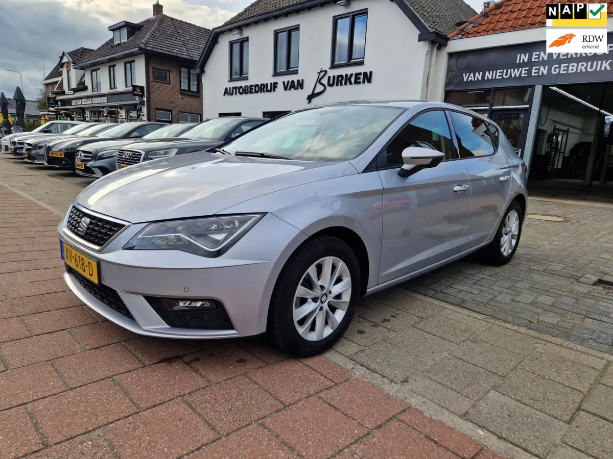 1.5 TGI Style, Navigatie,Apple Car Play,L.M.Velgen,Parkeersensoren