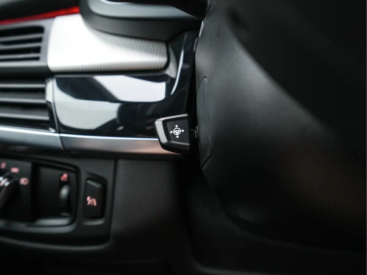 M Sport-Styling Innovation-Pack [ CHIP-TUNING 680-PK/850-Nm ] Aut. *LEATHER | NIGHTVISION | TOPVIEW | MEMORY-PACK | HARMAN/KARDON-AUDIO | HEAD-UP | SOFTCLOSE |  BLINDSPOT | DAB+ | FULL-LED |