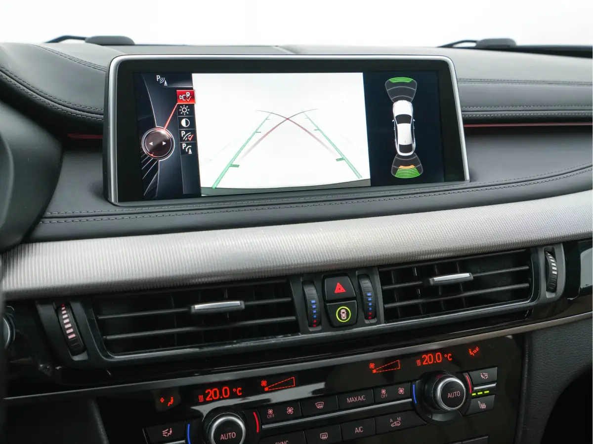 M Sport-Styling Innovation-Pack [ CHIP-TUNING 680-PK/850-Nm ] Aut. *LEATHER | NIGHTVISION | TOPVIEW | MEMORY-PACK | HARMAN/KARDON-AUDIO | HEAD-UP | SOFTCLOSE |  BLINDSPOT | DAB+ | FULL-LED |