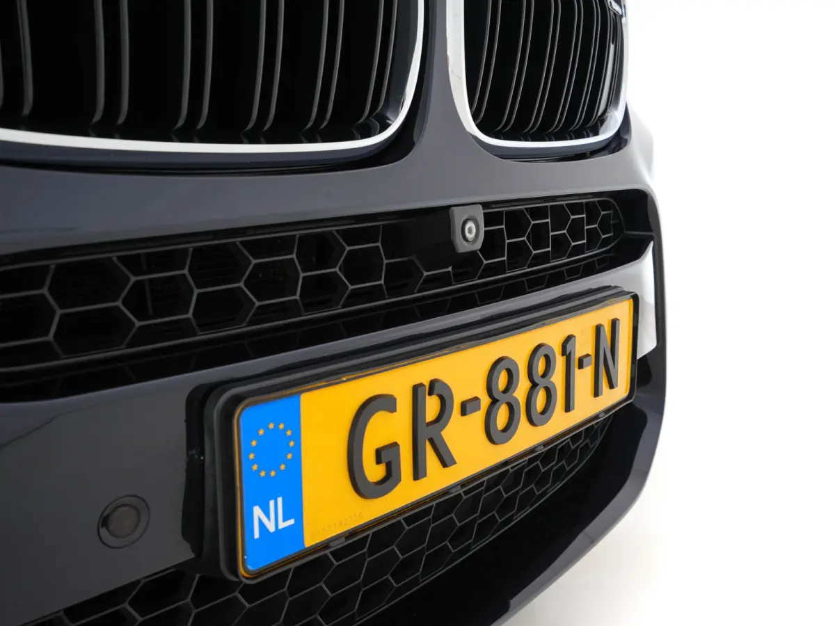 M Sport-Styling Innovation-Pack [ CHIP-TUNING 680-PK/850-Nm ] Aut. *LEATHER | NIGHTVISION | TOPVIEW | MEMORY-PACK | HARMAN/KARDON-AUDIO | HEAD-UP | SOFTCLOSE |  BLINDSPOT | DAB+ | FULL-LED |