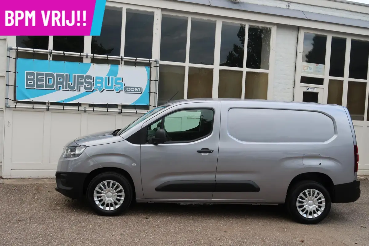 L2 |DIRECT LEVERBAAR + BPM VRIJ | 3-Zitter | Toyota GARANTIE|Carplay 1.5 D-4D Live Long
