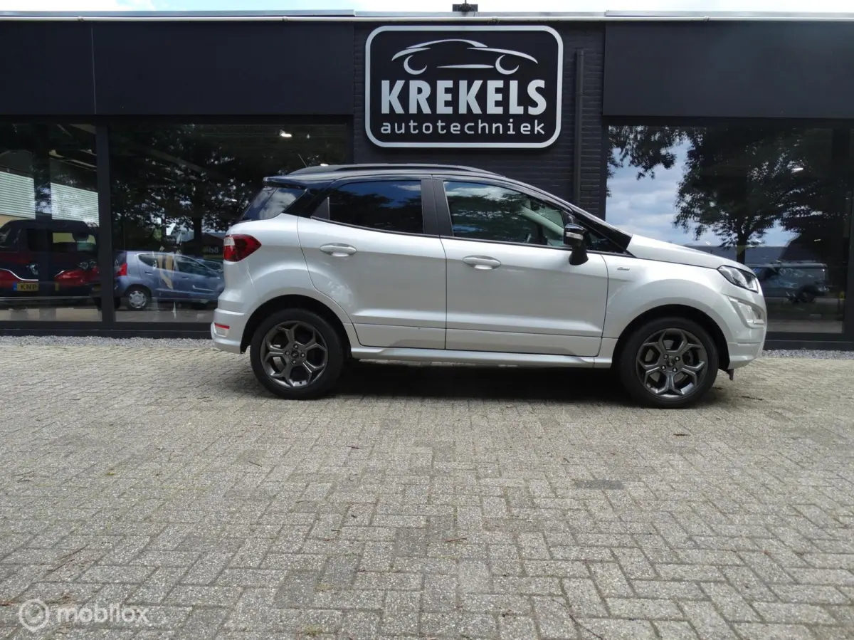 1.0 EcoBoost ST-Line | Camera | 125 PK