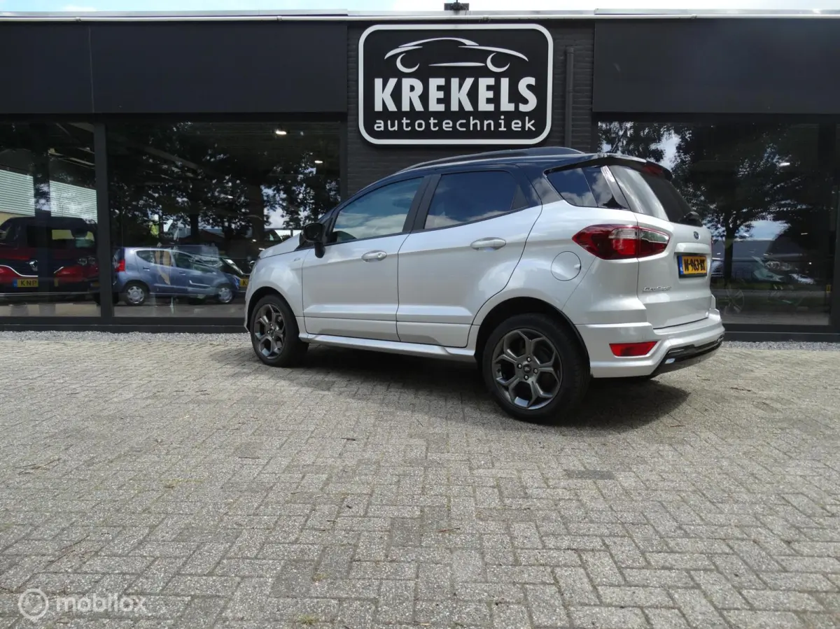 1.0 EcoBoost ST-Line | Camera | 125 PK