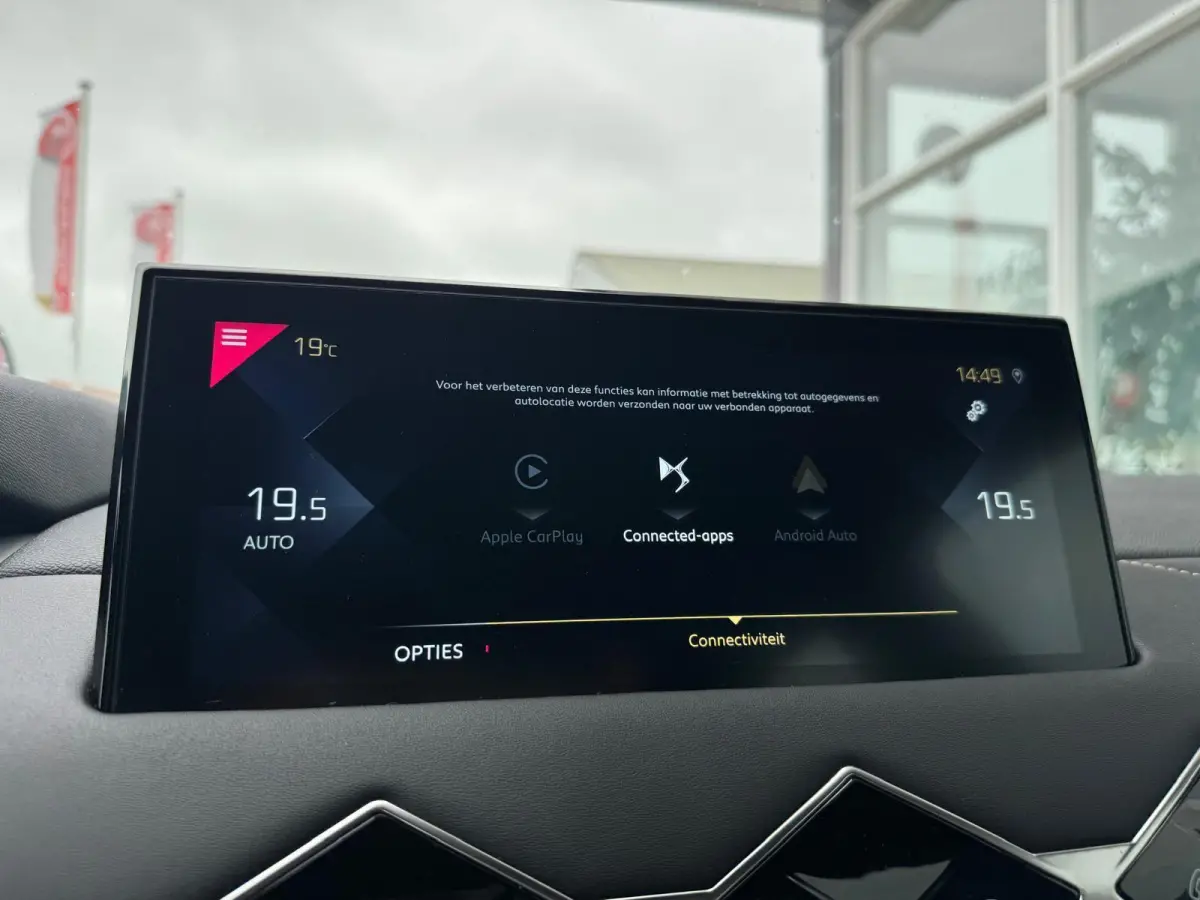 1.2 PureTech Montmartre|Navi|Cruise|PDC|AppleCarplay/Android Auto|Start/Stop|