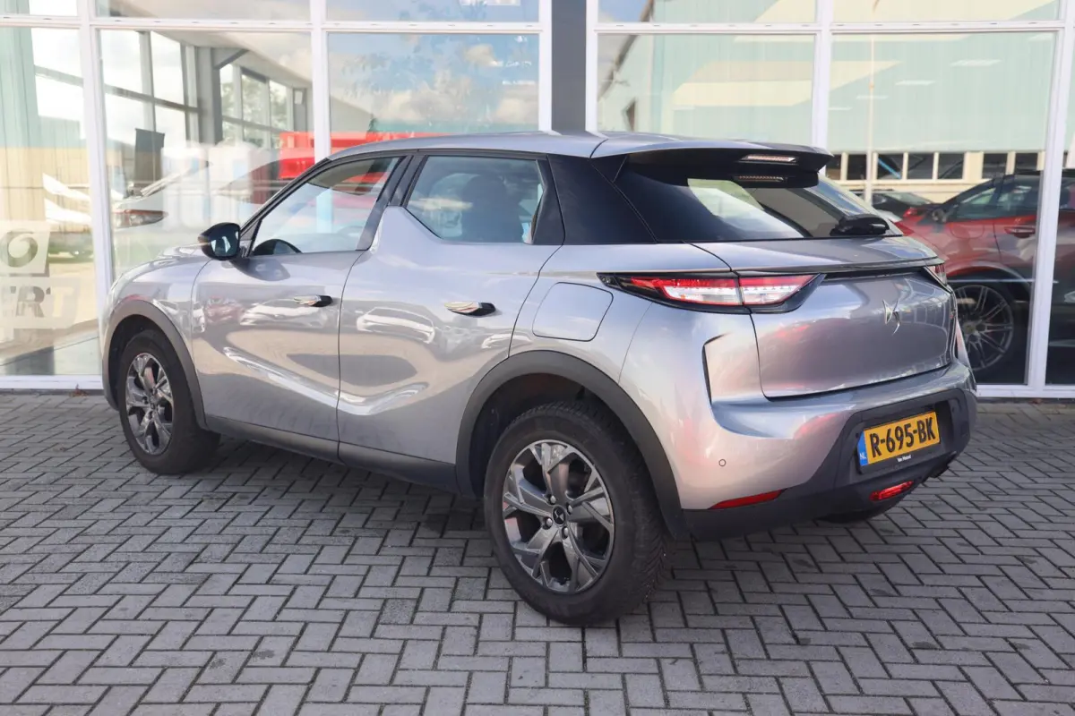 1.2 PureTech Montmartre|Navi|Cruise|PDC|AppleCarplay/Android Auto|Start/Stop|
