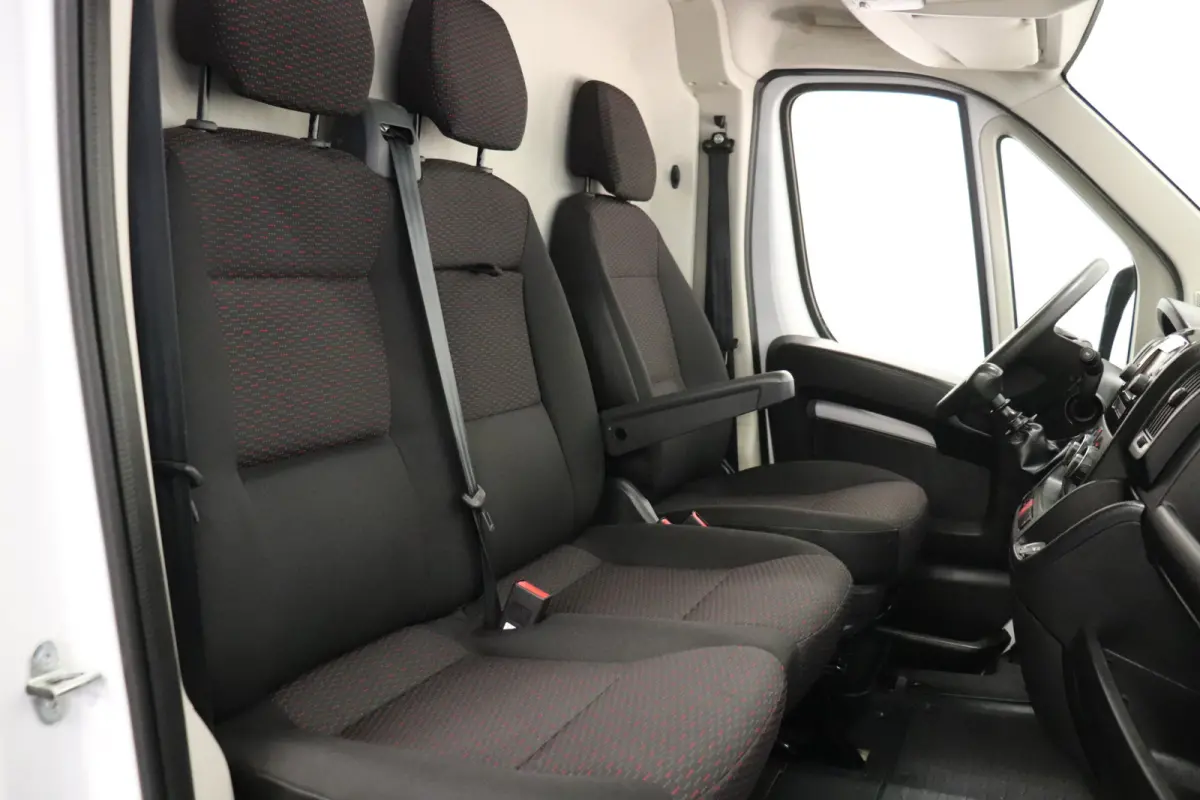 2.2D L2H2 120PK EURO 6 - Airco - Cruise - € 17.950,- Excl.