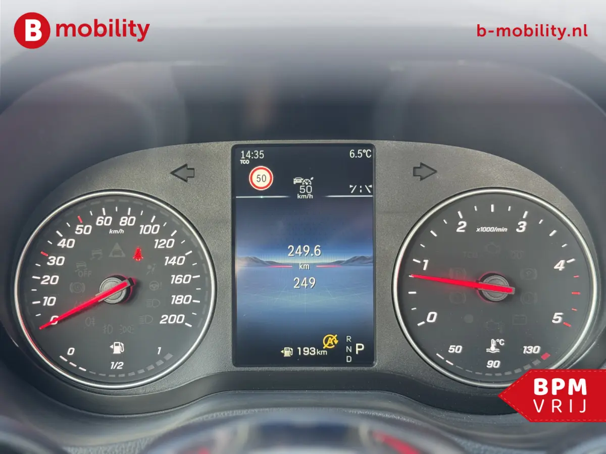 519 CDI Tijhof AluLiner V/A €32 Per Dag!! Luchtvering NIEUW! MJ.2025 Autotransporter/ Oprijwagen | Lier | 3-Zitplaatsen | AppleCarPlay | DAB | Adaptive Cruise Control | Navigatie | Trekhaa
