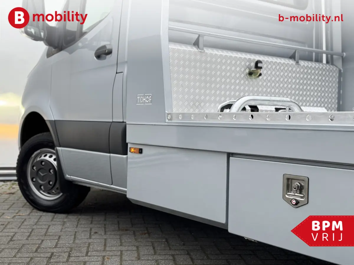 519 CDI Tijhof AluLiner V/A €32 Per Dag!! Luchtvering NIEUW! MJ.2025 Autotransporter/ Oprijwagen | Lier | 3-Zitplaatsen | AppleCarPlay | DAB | Adaptive Cruise Control | Navigatie | Trekhaa