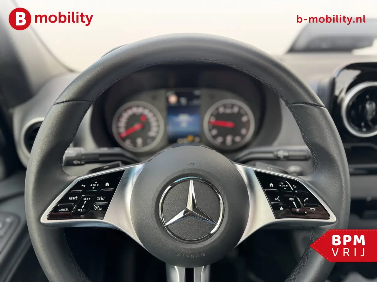 519 CDI Tijhof AluLiner V/A €32 Per Dag!! Luchtvering NIEUW! MJ.2025 Autotransporter/ Oprijwagen | Lier | 3-Zitplaatsen | AppleCarPlay | DAB | Adaptive Cruise Control | Navigatie | Trekhaa