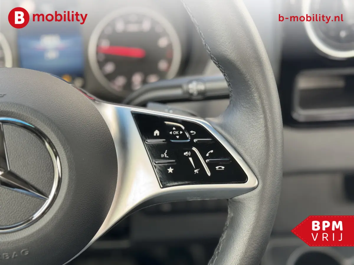 519 CDI Tijhof AluLiner V/A €32 Per Dag!! Luchtvering NIEUW! MJ.2025 Autotransporter/ Oprijwagen | Lier | 3-Zitplaatsen | AppleCarPlay | DAB | Adaptive Cruise Control | Navigatie | Trekhaa