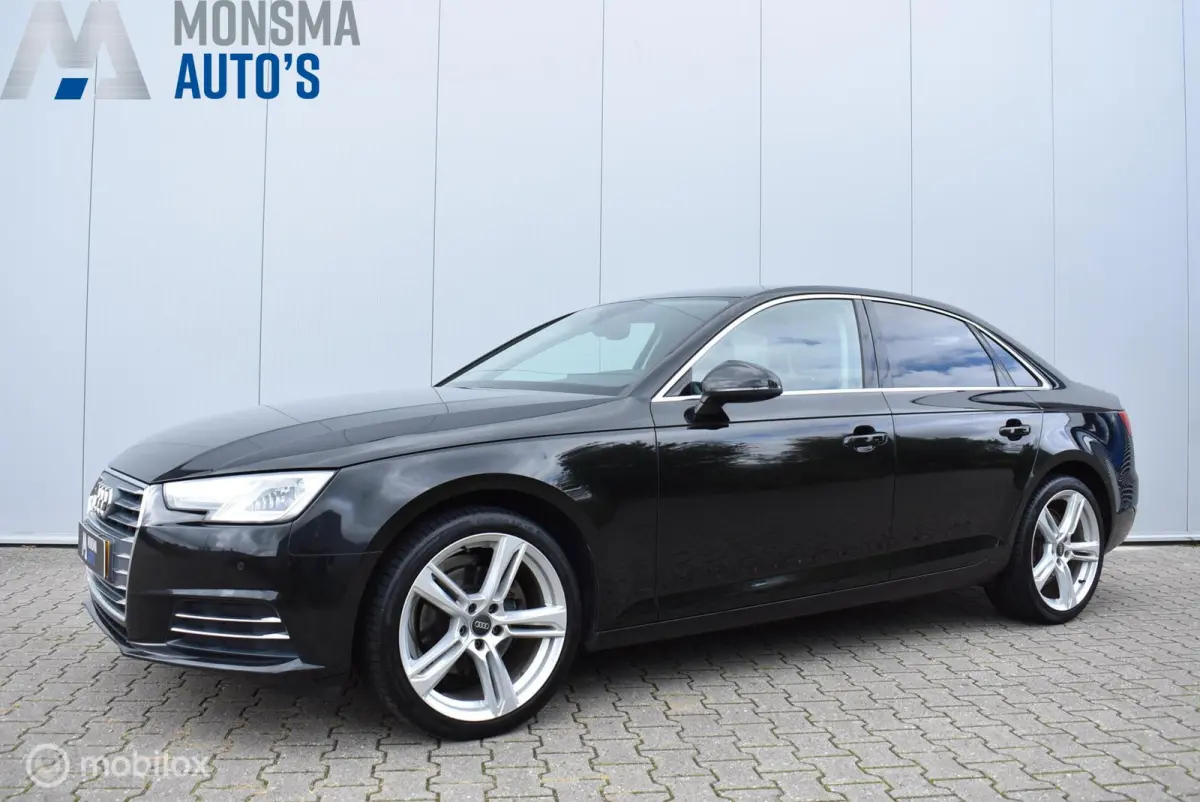 2.0 TFSI AUT. Sport Mythosschwarz 19" LMV Stoelverwarming Privacyglass Mooie auto!