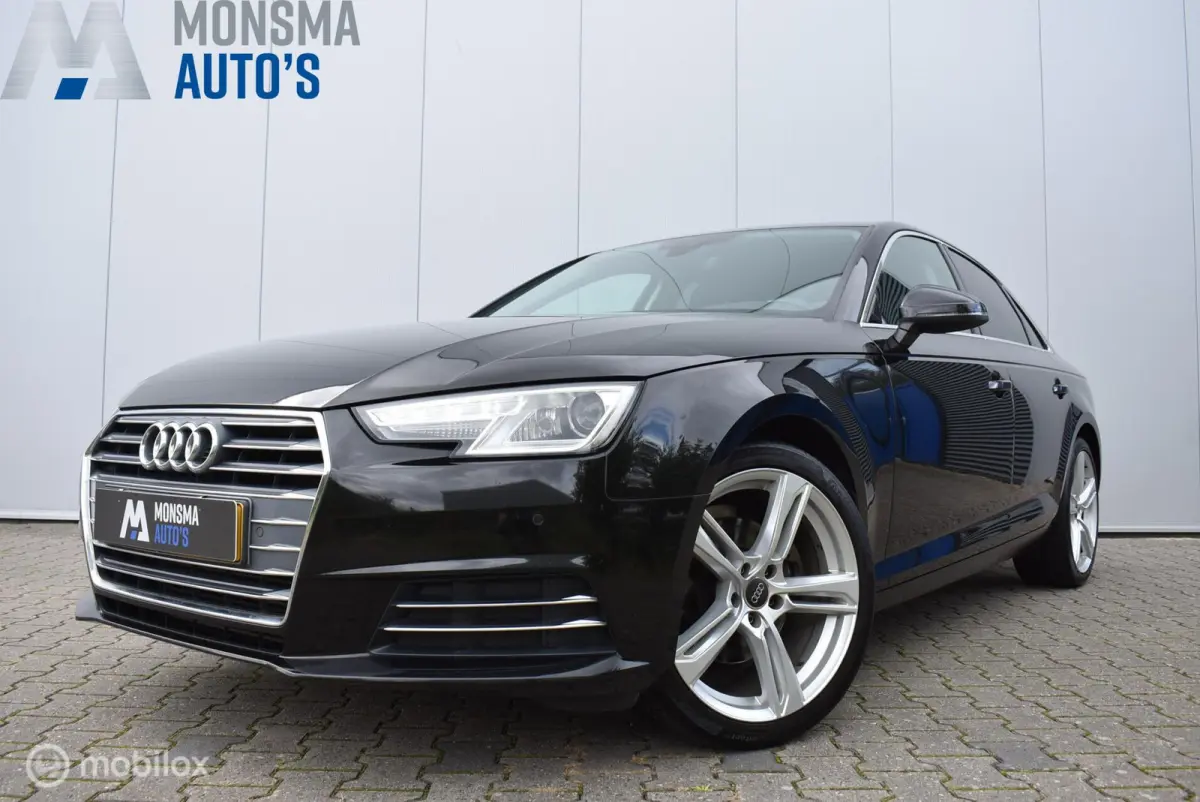 2.0 TFSI AUT. Sport Mythosschwarz 19" LMV Stoelverwarming Privacyglass Mooie auto!