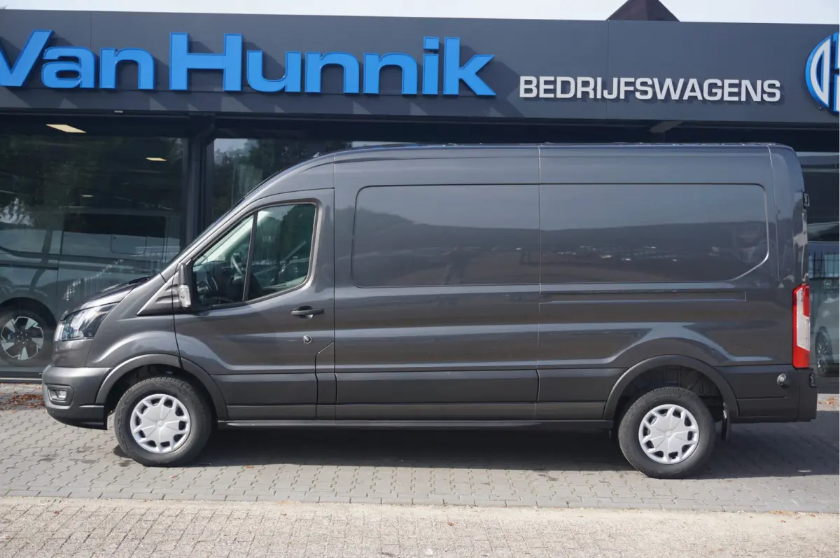 350L 130PK L3H2 Trend BPM VRIJ!! Clima, 12" Sync 4 scherm Navi, 270° deur, Trekhaak!! NR. 330