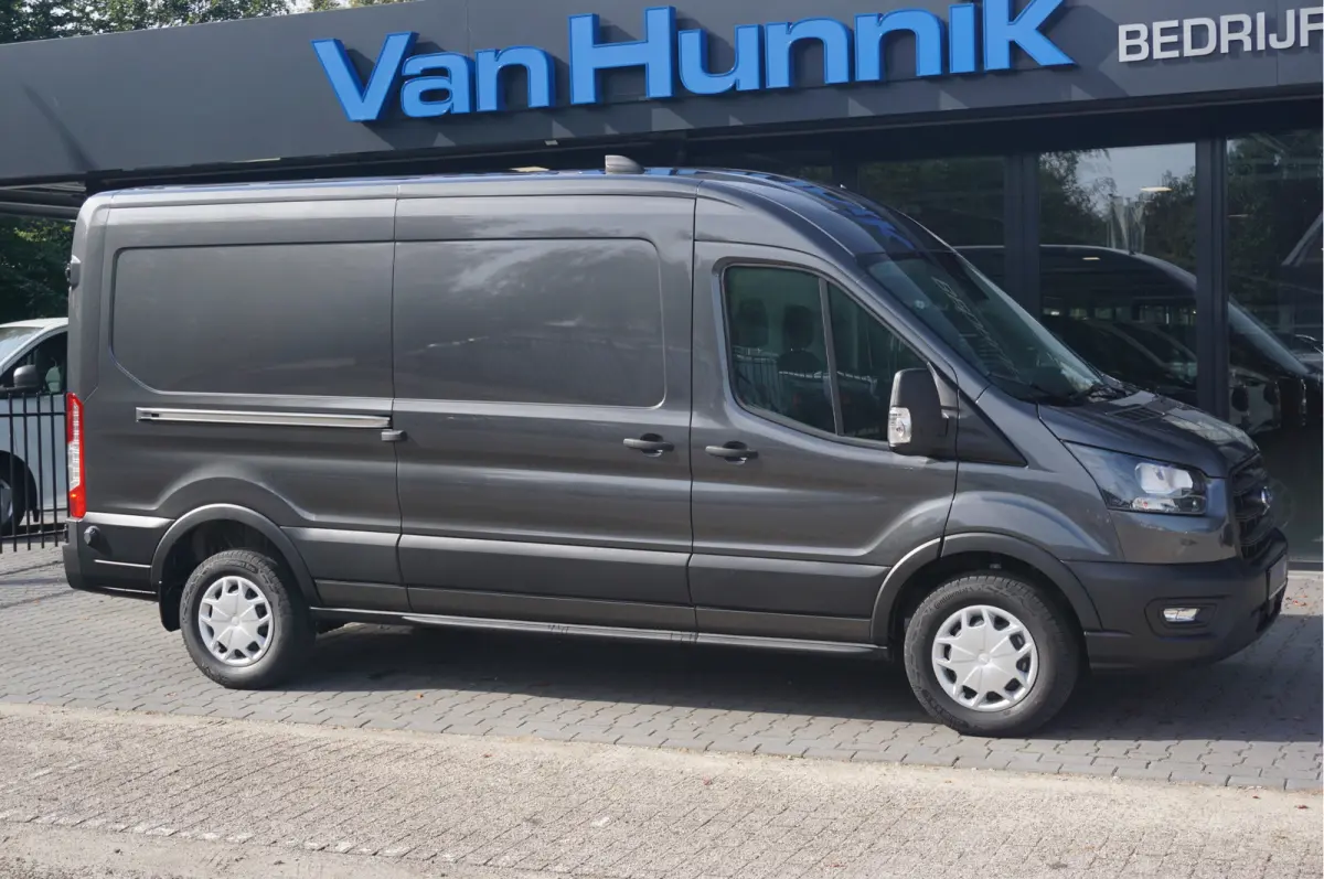 350L 130PK L3H2 Trend BPM VRIJ!! Clima, 12" Sync 4 scherm Navi, 270° deur, Trekhaak!! NR. 330