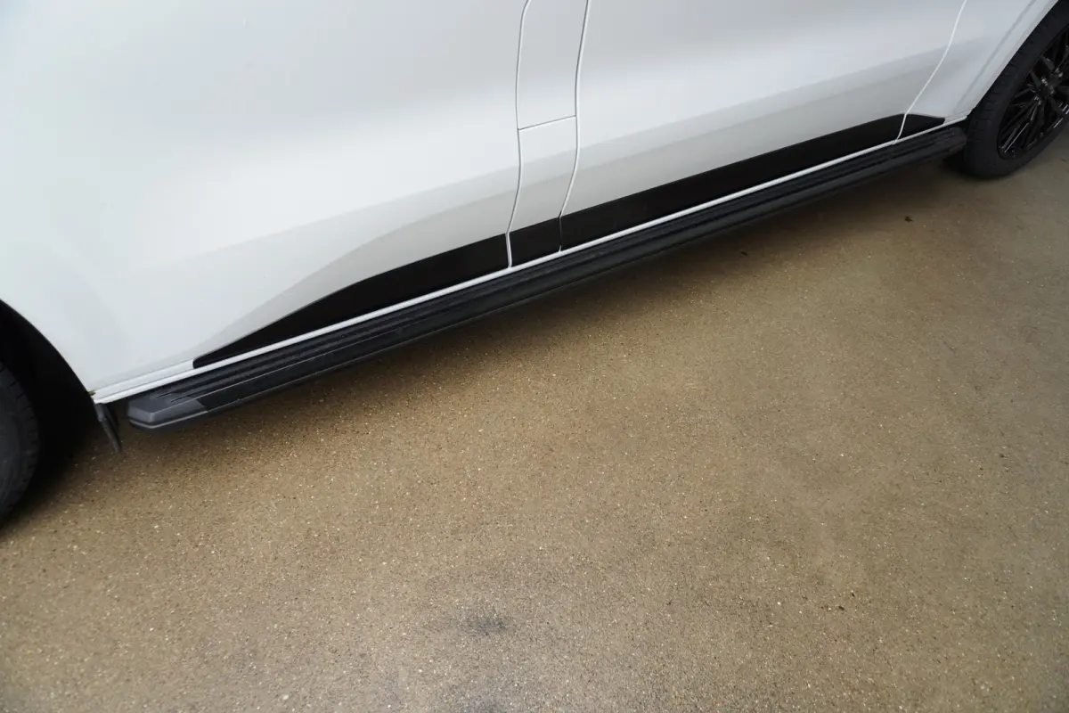 320L 2.0 TDCI 170PK L2H1 Limited DubbelCabine Automaat Schuifdeur L/R Nr. V093 | Airco | Adap.Cruise | Navi | 360 Camera / 19 inch LM Velgen DEMO