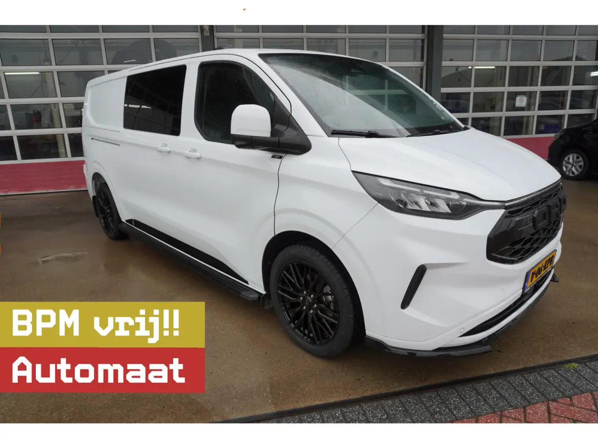 320L 2.0 TDCI 170PK L2H1 Limited DubbelCabine Automaat Schuifdeur L/R Nr. V093 | Airco | Adap.Cruise | Navi | 360 Camera / 19 inch LM Velgen DEMO